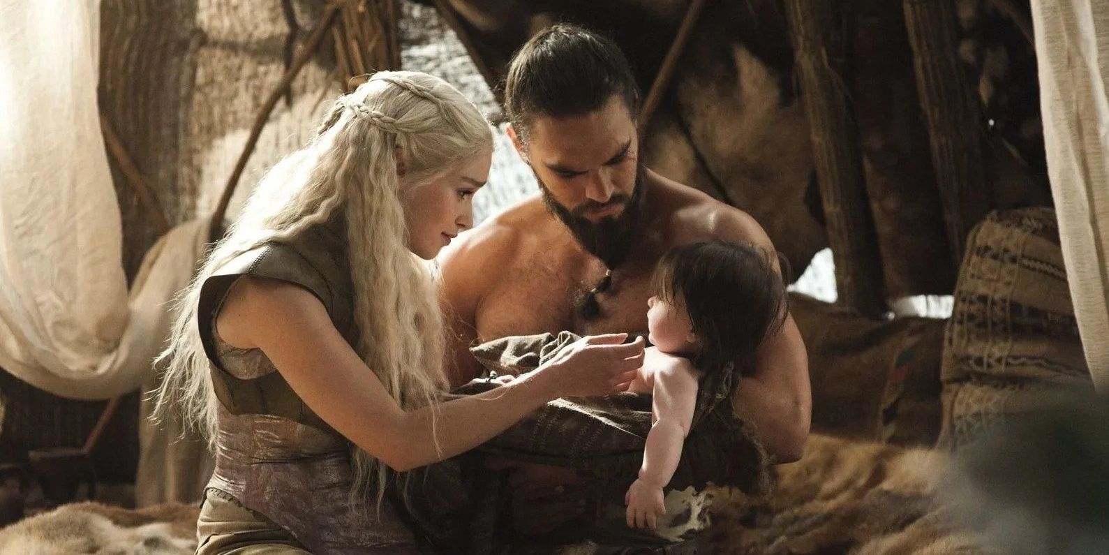 La escena de Daenerys más grande de Game Of Thrones habría mejorado el giro de la paternidad de Targaryen de Jon Snow