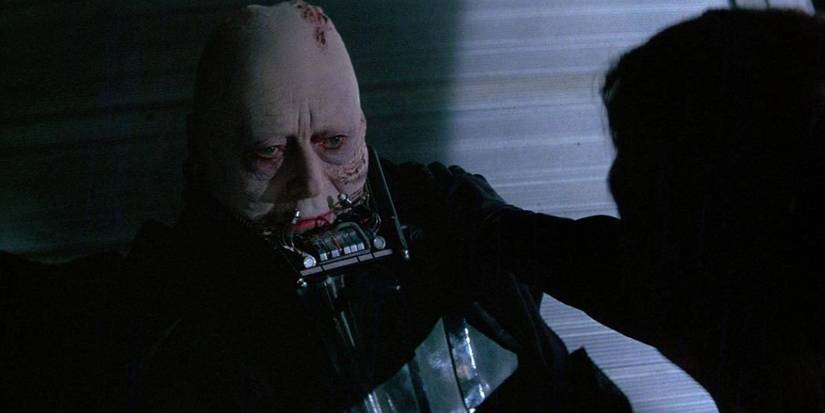 Return Of The Jedi 10 Biggest Steps In Darth Vader s Redemption return-of-the-jedi-10-biggest-steps-in-darth-vader-s-redemption