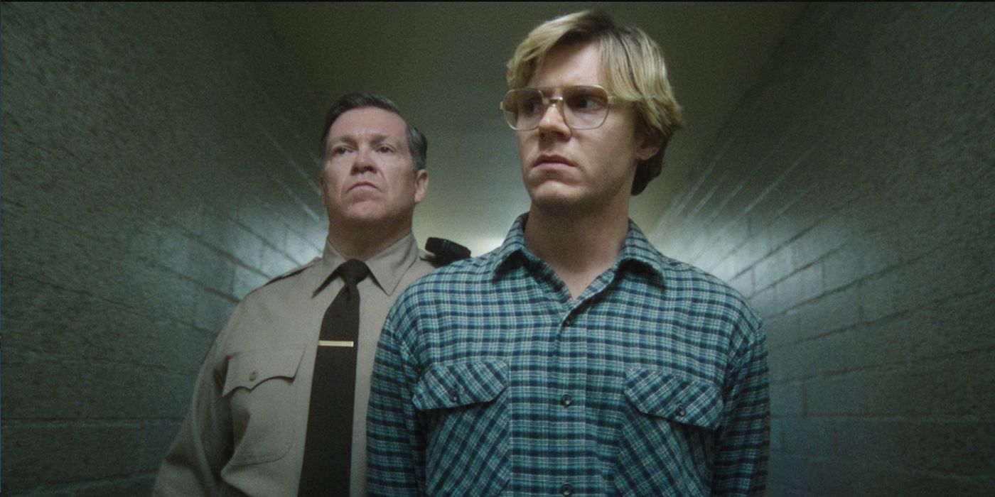 Evan Peters in Monster The Jeffrey Dahmer Story
