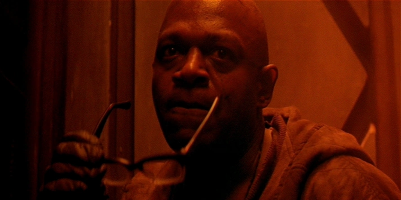 10 Priests In Horror Movies, Ranked Least To Most Terrifying
