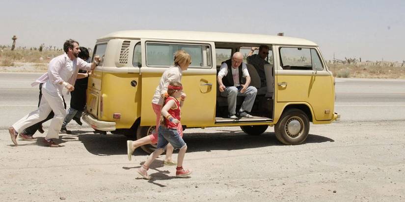 A família empurra a van em Little Miss Sunshine
