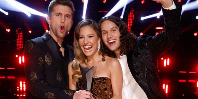 Garota chamada Tom vencendo The Voice