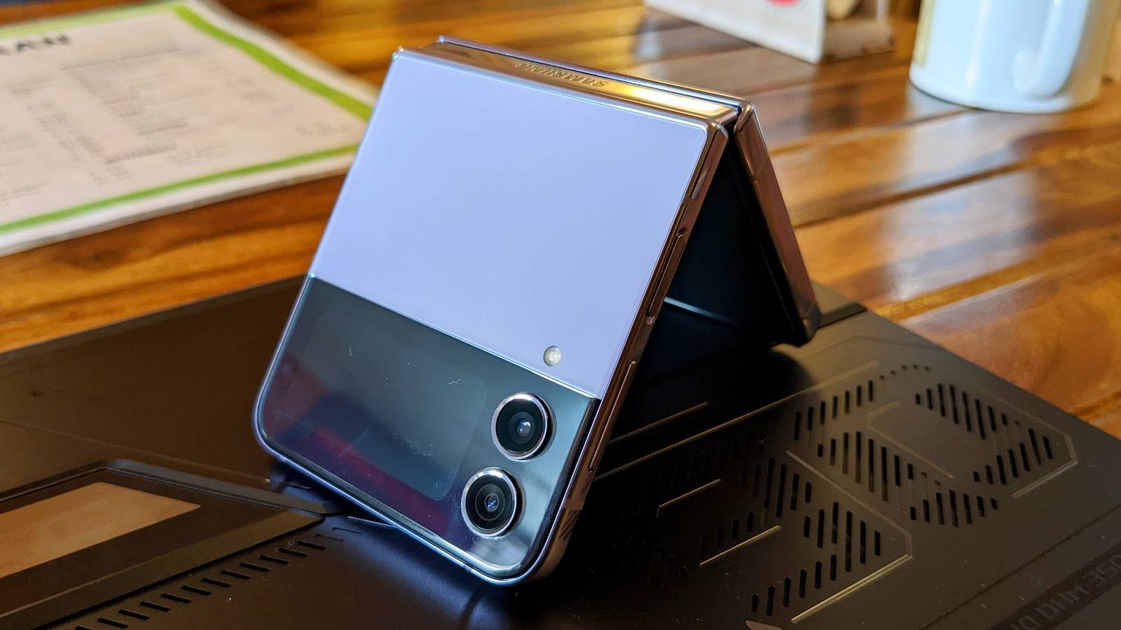 Samsung Galaxy Z Flip 4 Review: This Should Be Your First Foldable