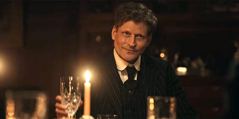 Crispin Glover as Pickman in the cabinet of curiosities