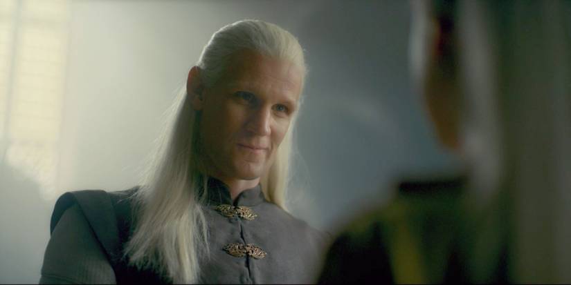 Daemon smirks at Rhaenyra on House of the Dragon