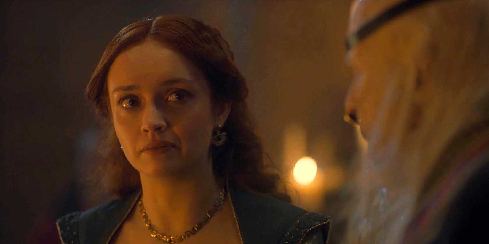 Alicent Hightower e Rei Viserys Targaryen em House of the Dragon