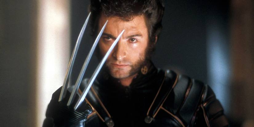 Hugh Jackman as Wolverine in X-Men (2000) holding his claws out