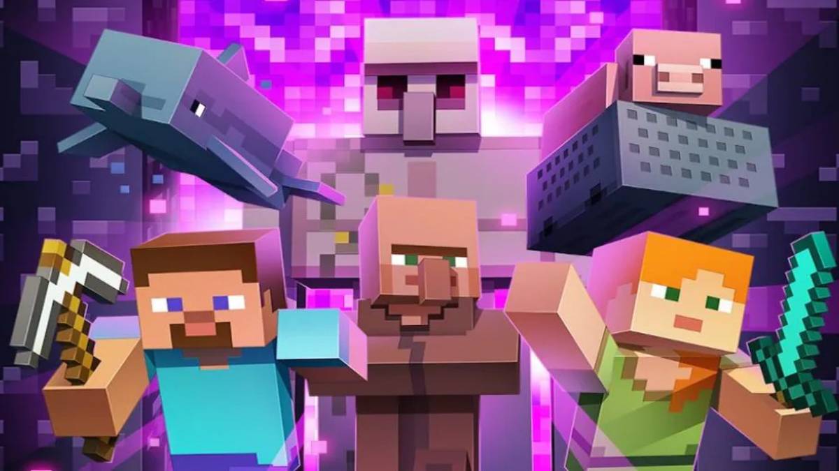 Gigantic Minecraft City Took 500 Players & 11 Years To Build