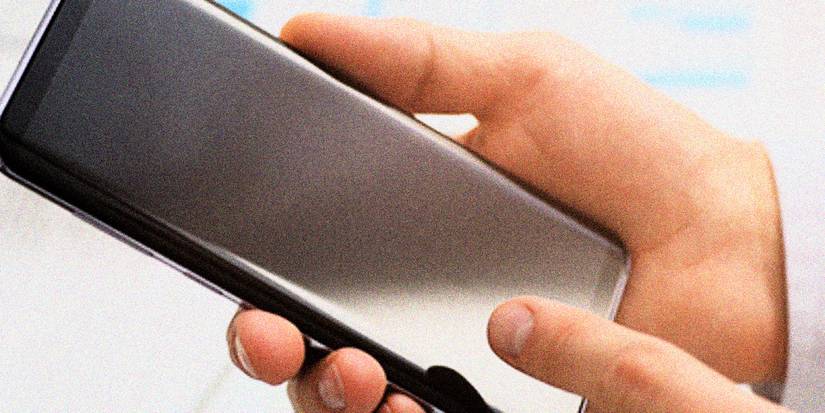 Samsung smartphone blank screen