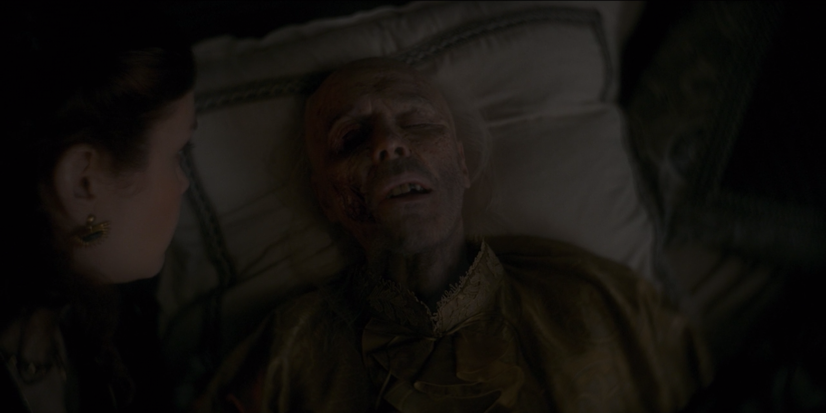 Viserys attempts to talk to Alicent with his dying breaths on House of the Dragon