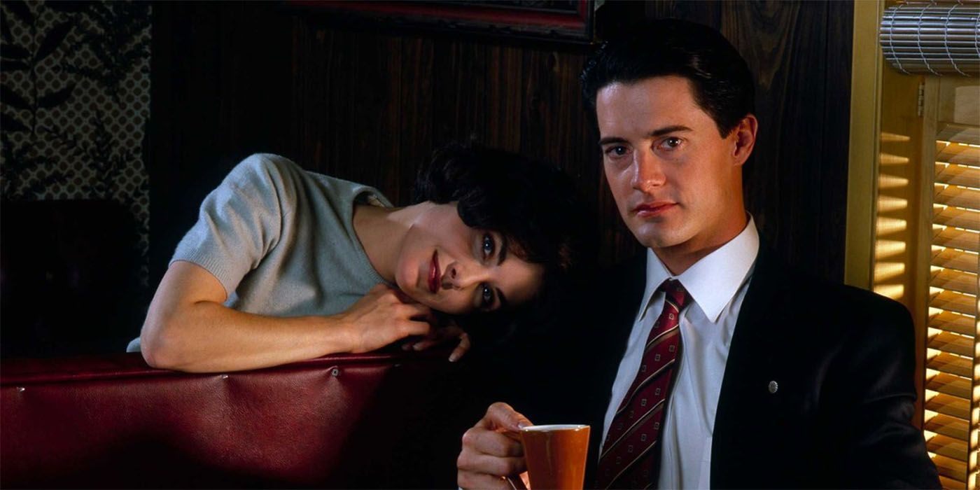 Surprising Twin Peaks Season 4 Update Worries Me After 94% RT Hit 7 Years Ago