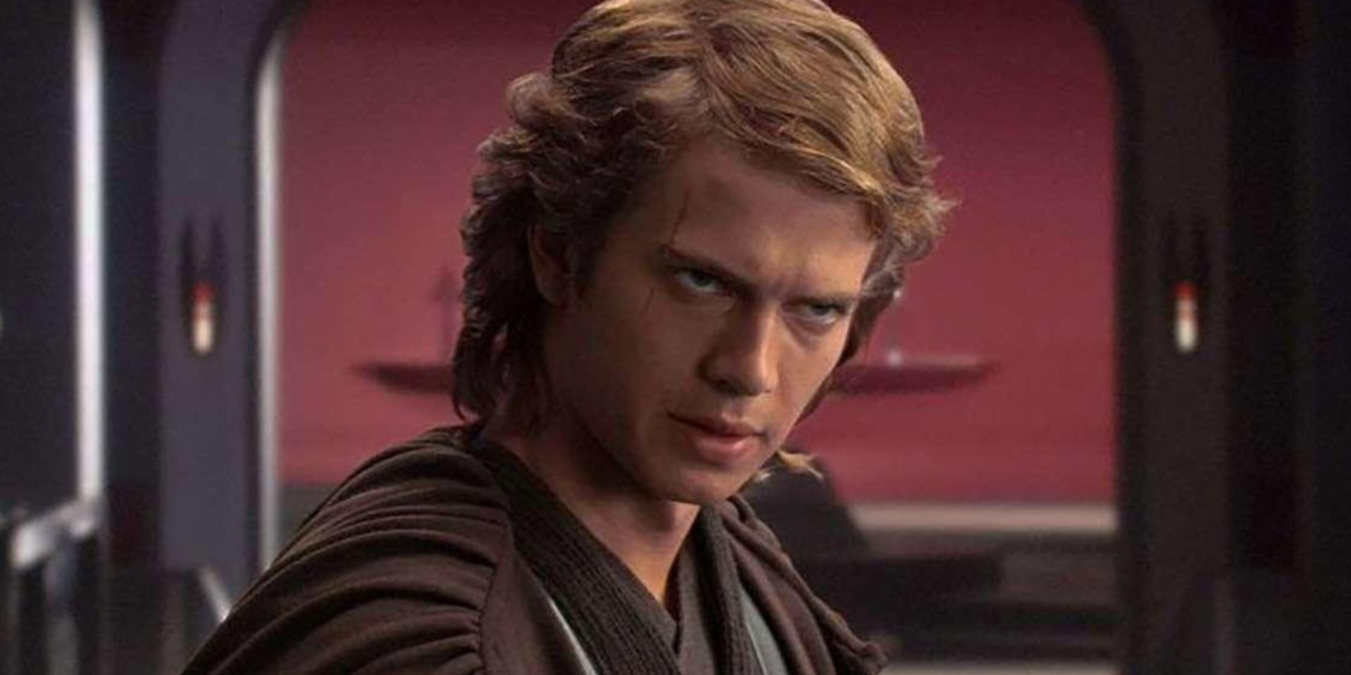 Hayden Christensen Recreates An Iconic Revenge Of The Sith Moment