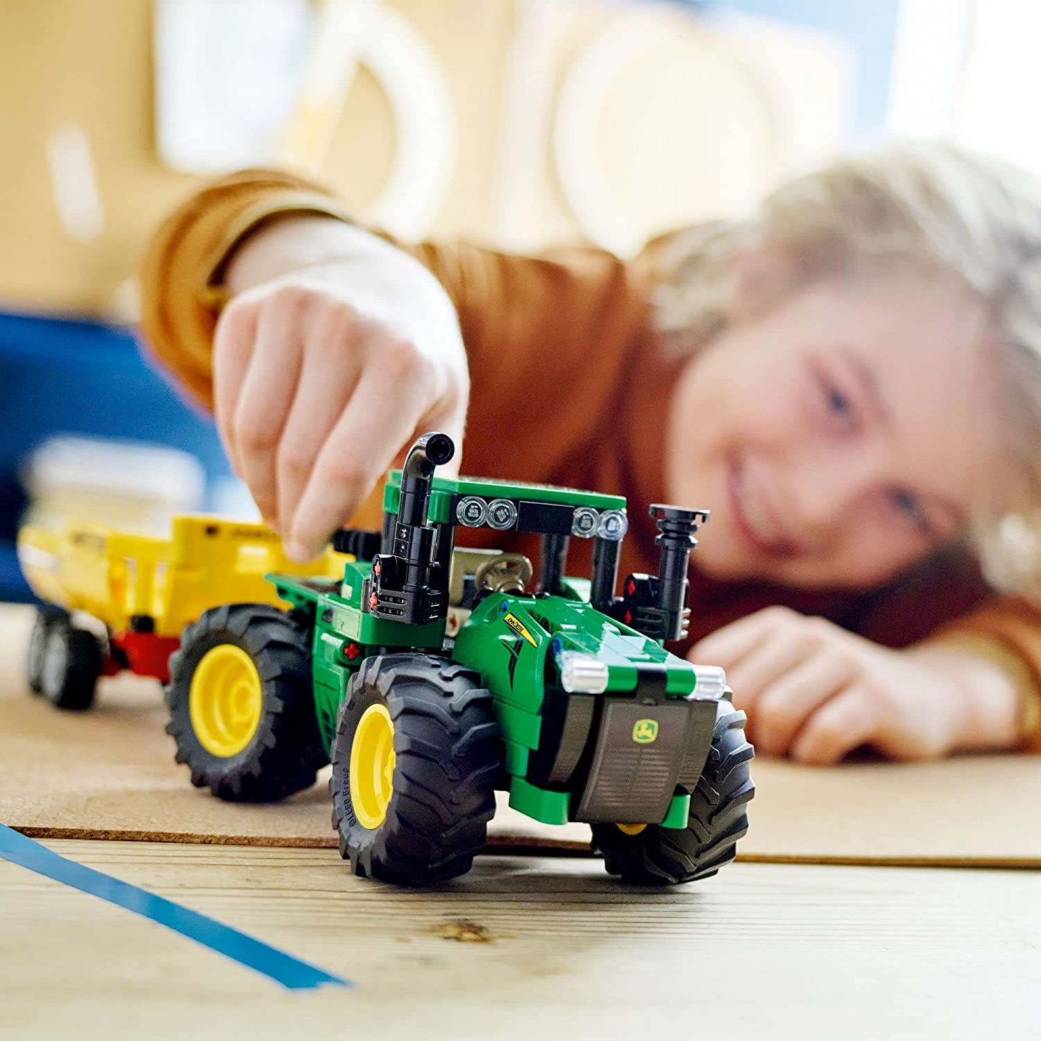 LEGO Technic John Deere 9620R 4WD Tractor 42136 Building Toy Set (390 Pieces) 3