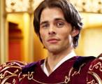 James Marsden as Prince Edward smiling in Enchanted