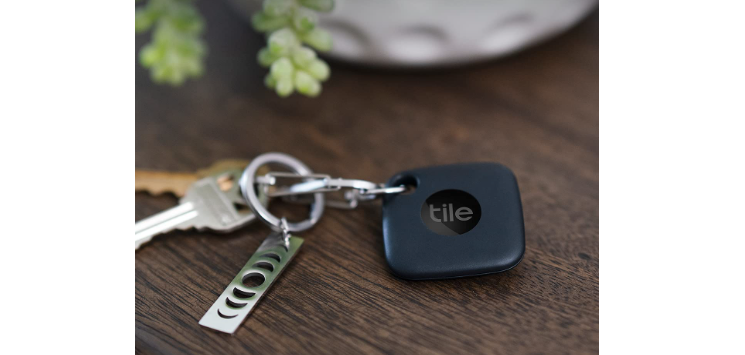 holiday-gift-guide-2022-best-tech-gifts-under-25-dollars