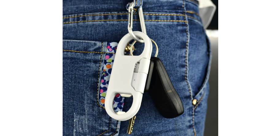 holiday-gift-guide-2022-best-tech-gifts-under-25-dollars