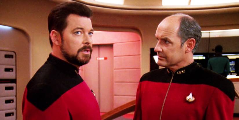 Star Trek: Every Evil Star Trek Admiral (& Who's The Worst)