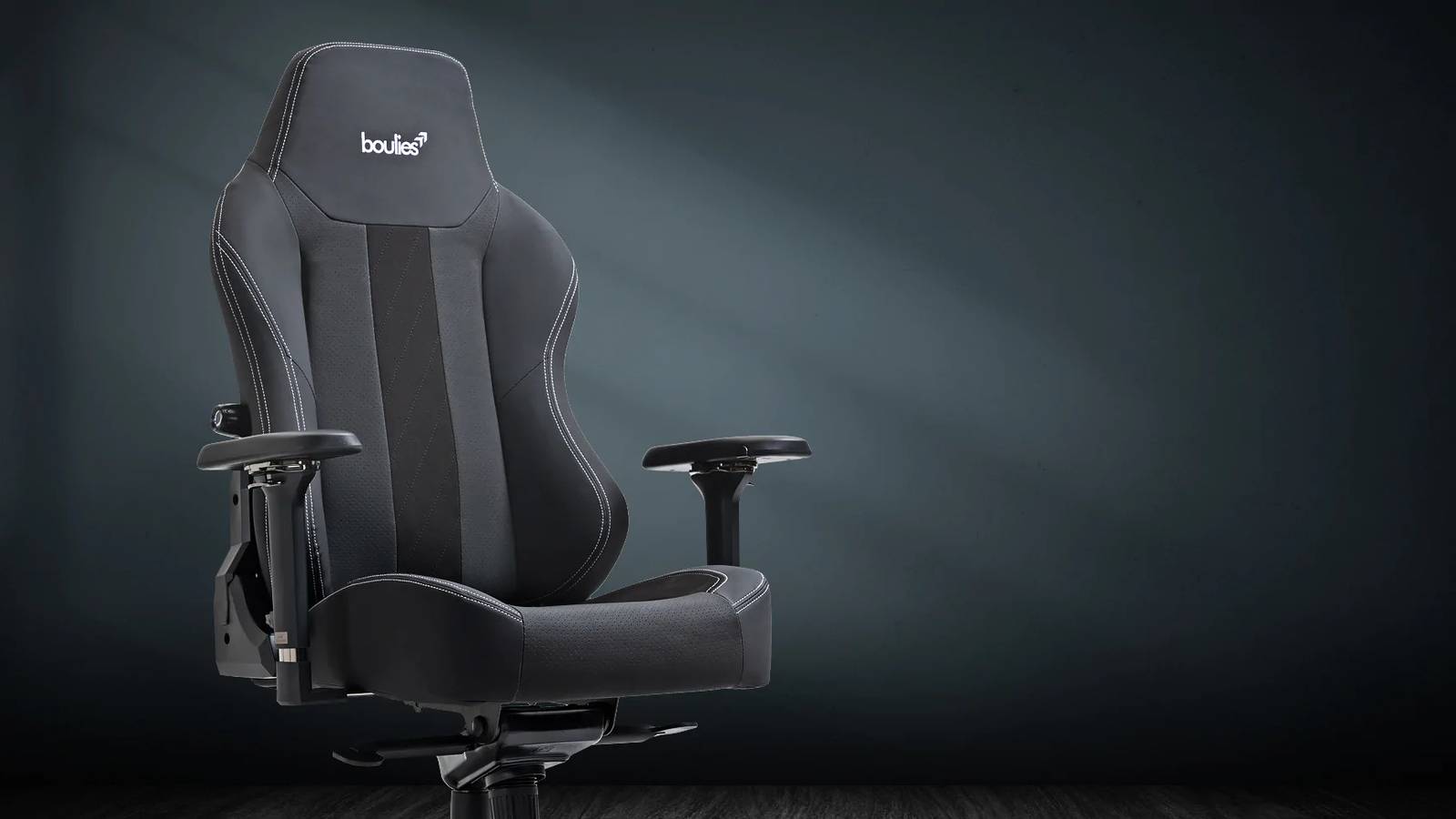 Boulies Master Gaming Chair Review: Solid, Simple, & Sturdy
