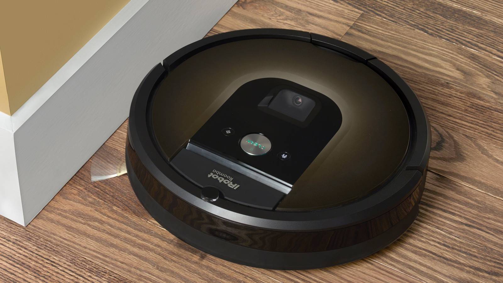 Roomba Sent Invasive Photos Of Volunteers To Labelers