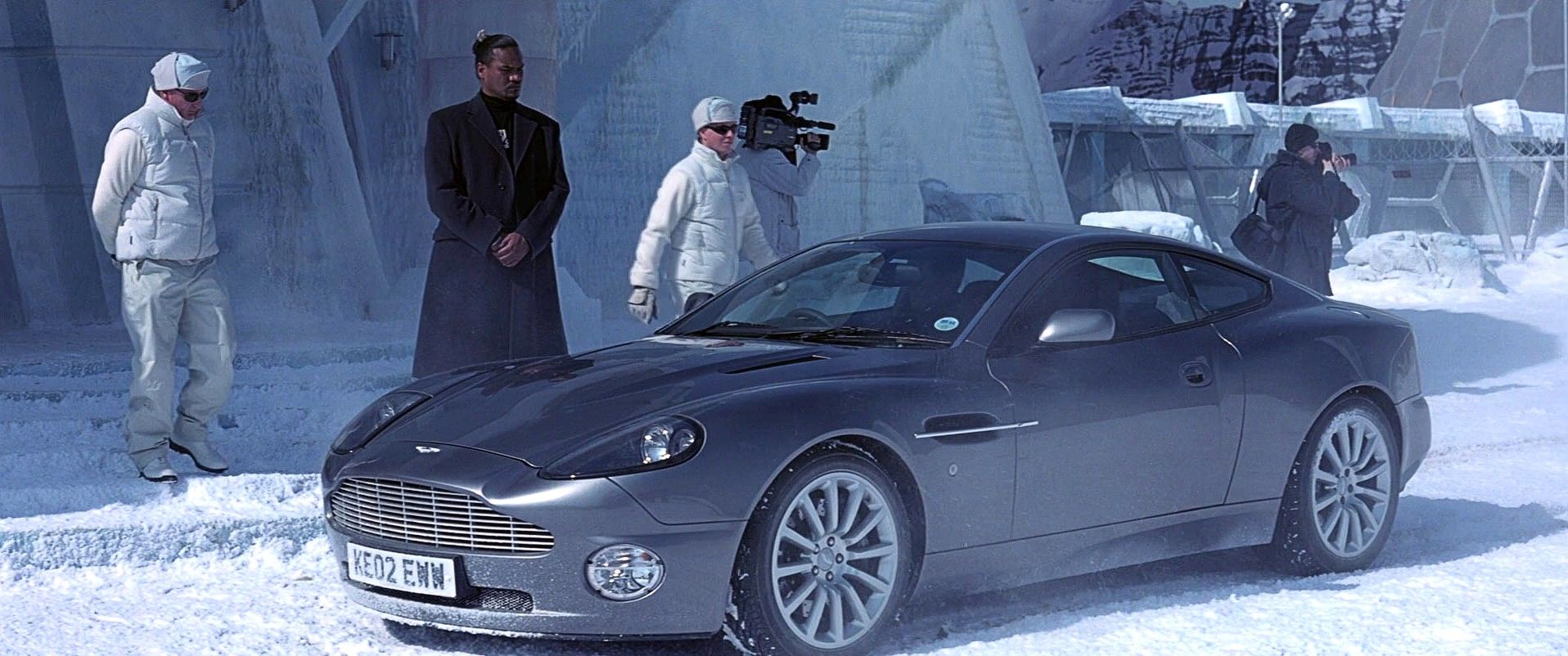 10 Unconventional James Bond Moments That Redefined The Spy Genre