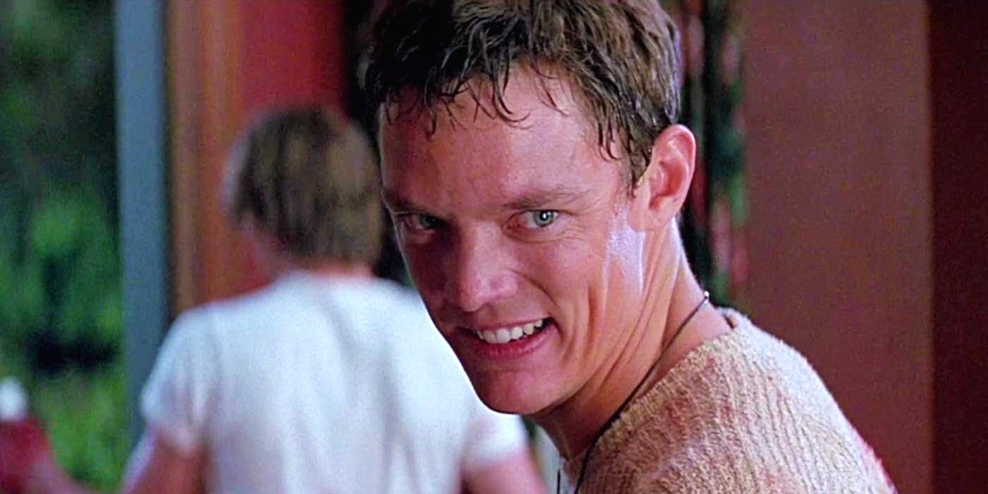 Matthew Lillard's Scream 2 Cameo Explained & How It Set Up Stu's Return