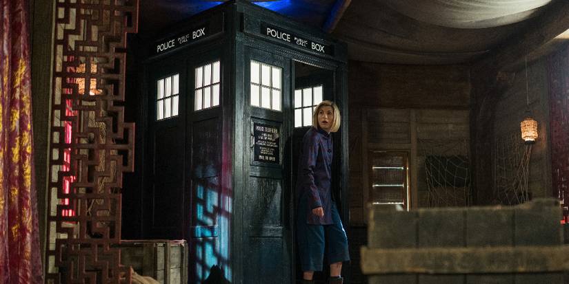 10 Fictional Gadgets Redditors Wished Existed In Real Life
