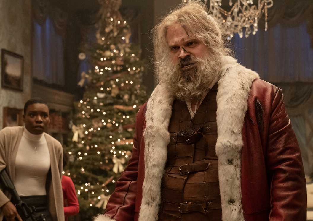 David Harbour bloody in Violent Night