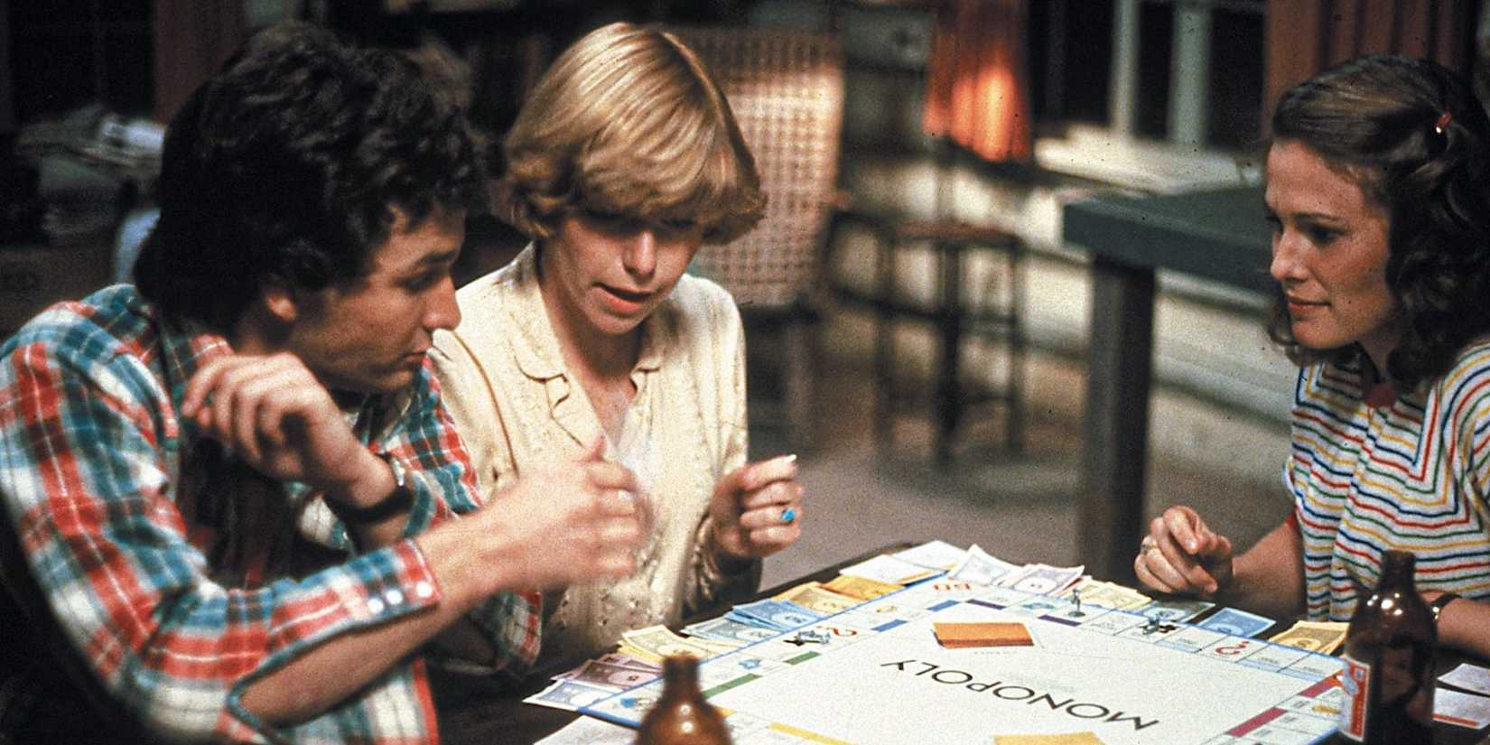 Alice jogando Monopoly em Sexta-Feira 13