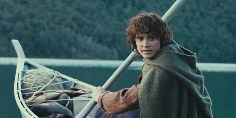Frodo Reflection The Lord of The Rings: 9 Frodo Baggins Book Mannerisms That Elijah Wood ...