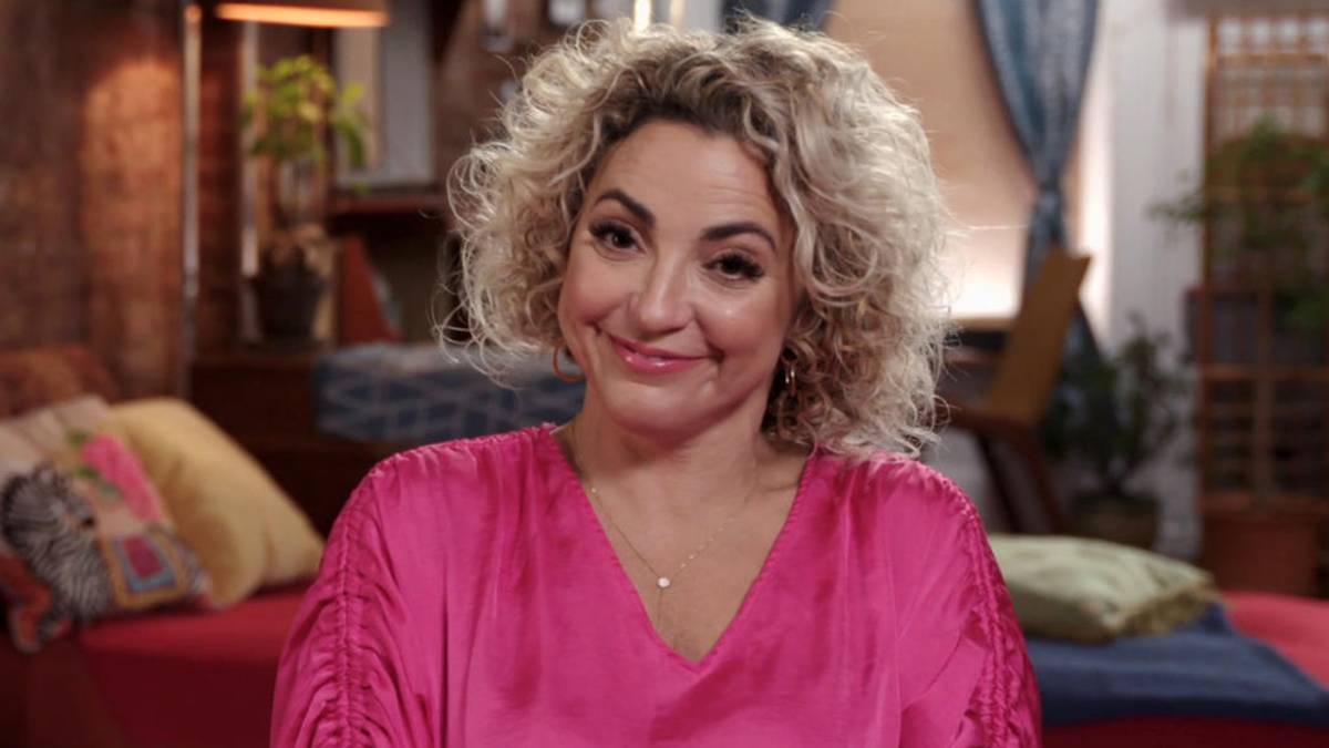 90 Day Fiancé’s Daniele Posts Throwback Pic From ‘Darkest’ Time Of Life