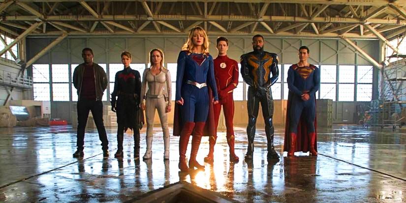 arrowverse s justice league in crisis on infinite earths