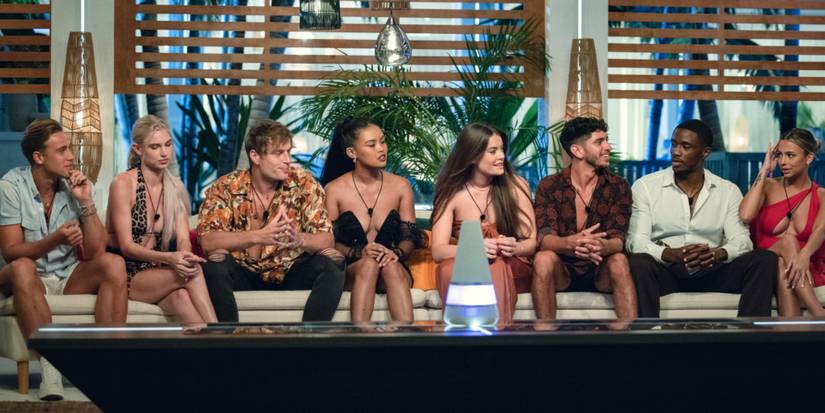 Too Hot To Handle Season 4 Cast sitting on couch