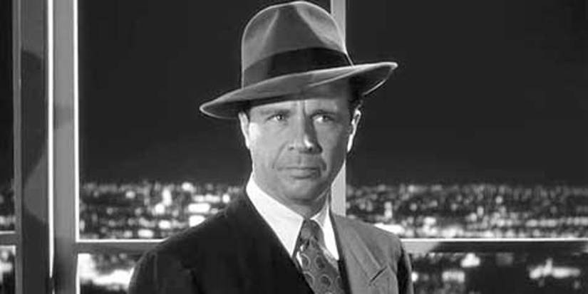 dick powell as philip marlowe in murder my sweet