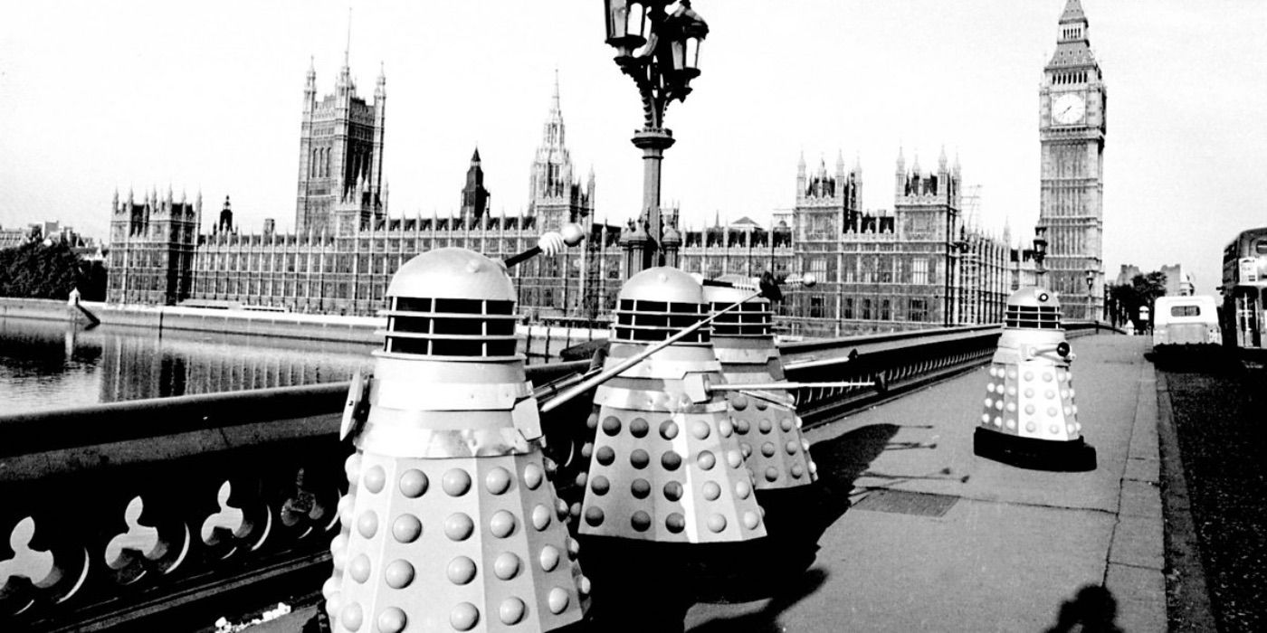 Daleks lining the river Thames in the Doctor Who serial The Dalek Invasion of Earth.