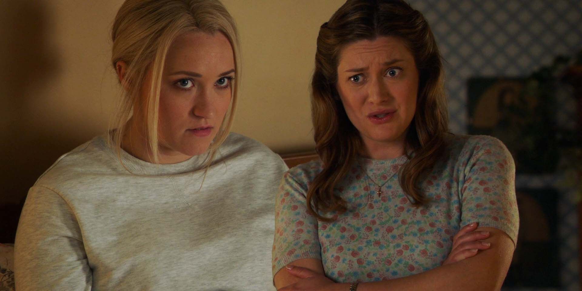 Emily Osment as Mandy and Zoe Perry as Mary Cooper in Young Sheldon S06E11