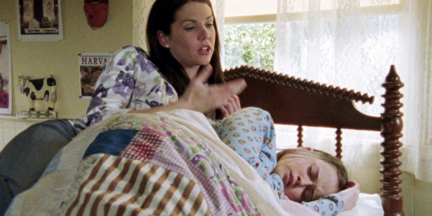 A Subtle Gilmore Girls Season 2 Moment Makes Lorelai's Backstory So Much Sadder