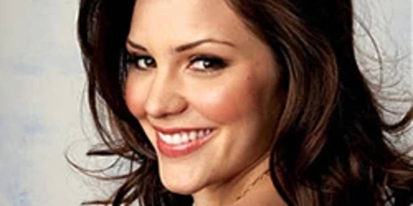 Katharine McPhee lächelt aus nächster Nähe