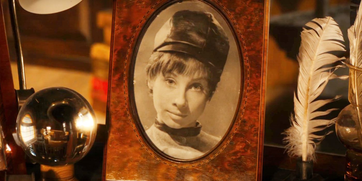 Susan's picture in a frame in Doctor Who