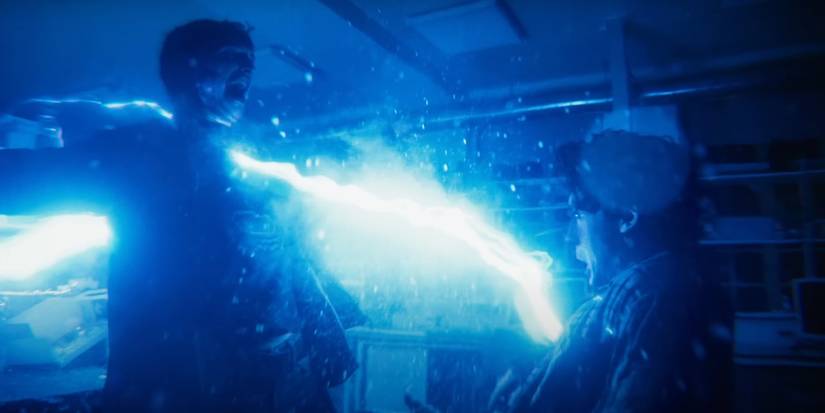 5 Major Theories We Have After The Flash Movie Trailer