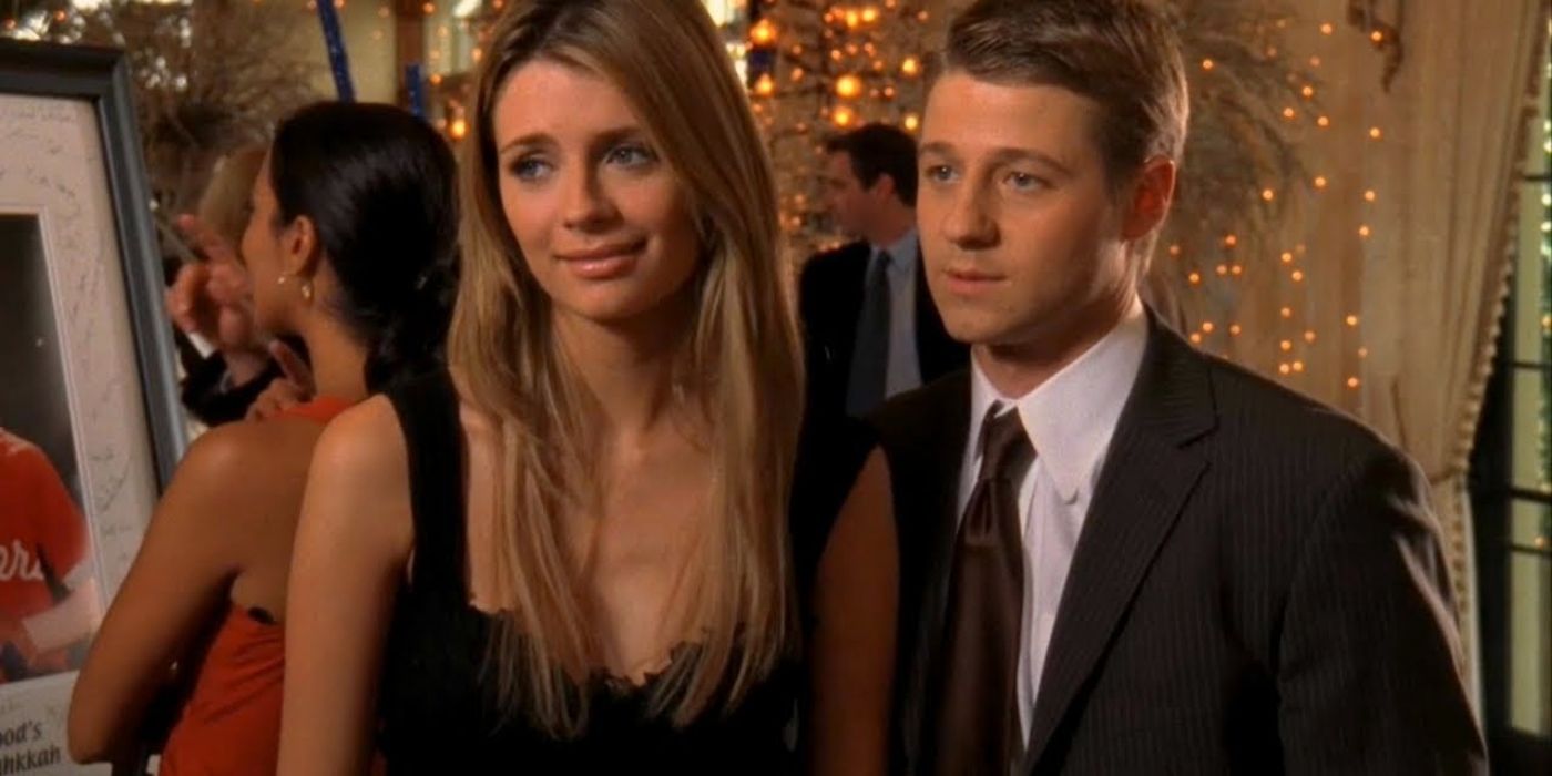 Marissa e Ryan em uma festa no The OC