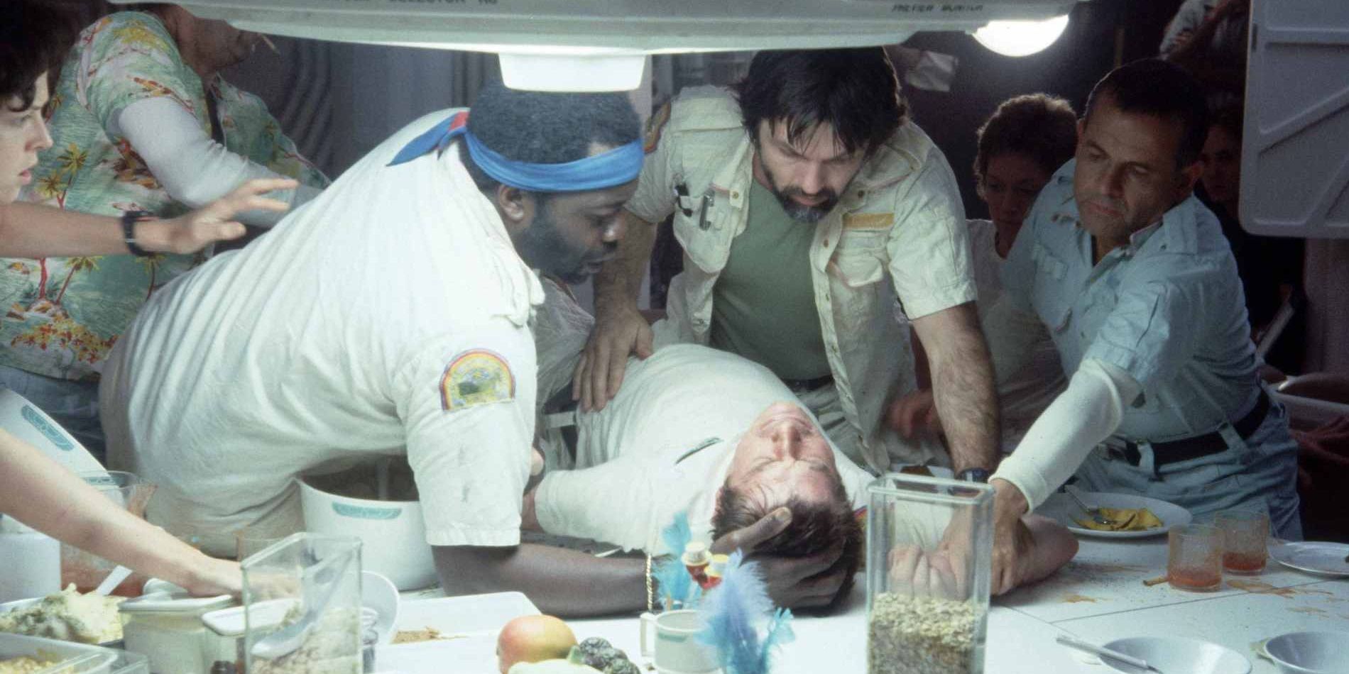 10 Iconic Scenes In Horror Movies That Will Be Remembered In The Genre ...