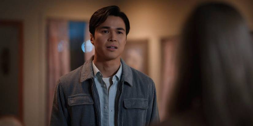 Denny talks to a woman in Virgin River.