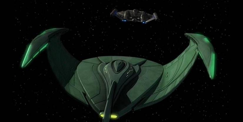 A Bird of Prey squares off with the Enterprise on Star Trek Enterprise 