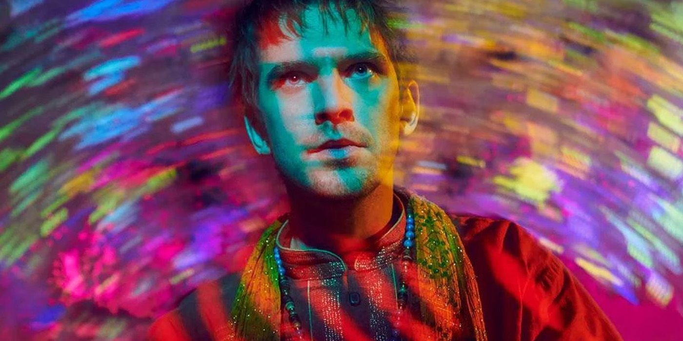  Dan Stevens' legion in swirling colors in Legion show