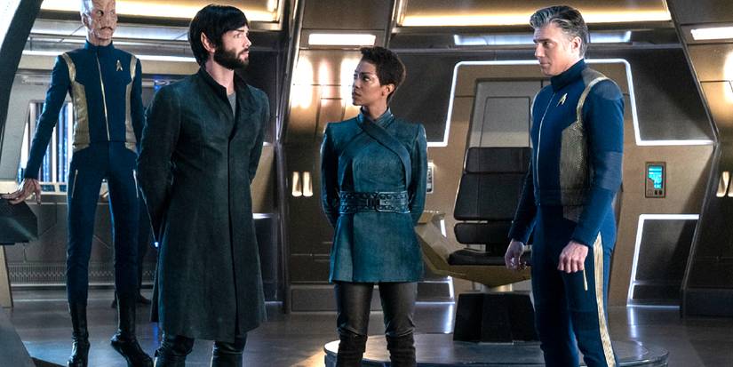Saru Burnham Spock Pike