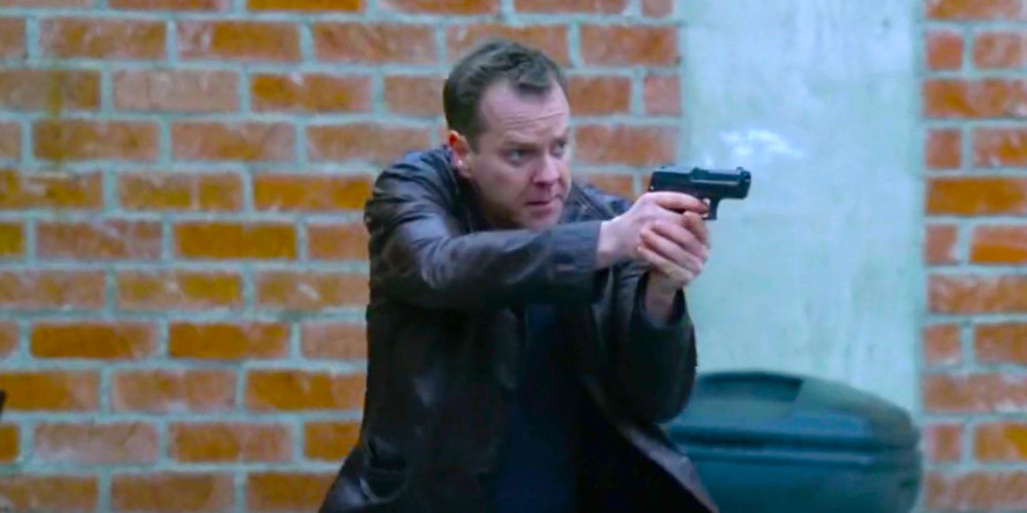 Jack Bauer points a gun in 24 Season 8 Episode 20 of 24.