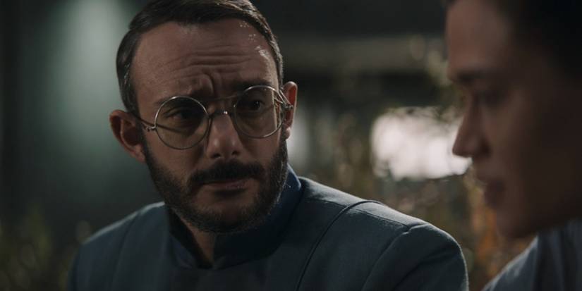 Dr. Pershing from The Mandalorian.