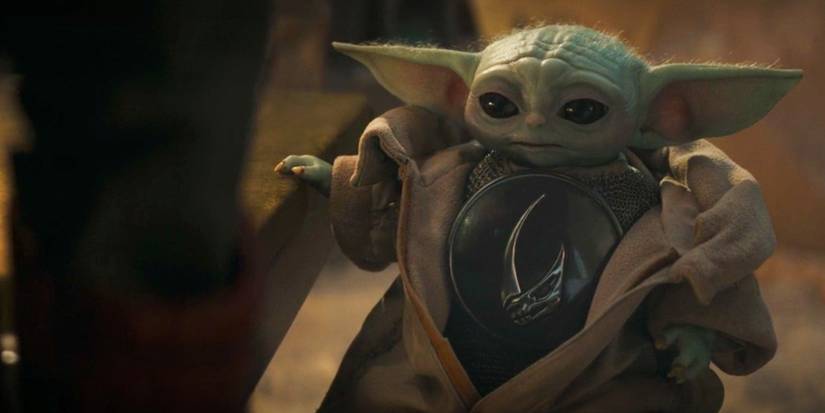 Grogu wearing rondel beskar armor in The Mandalorian season 3 episode 4.
