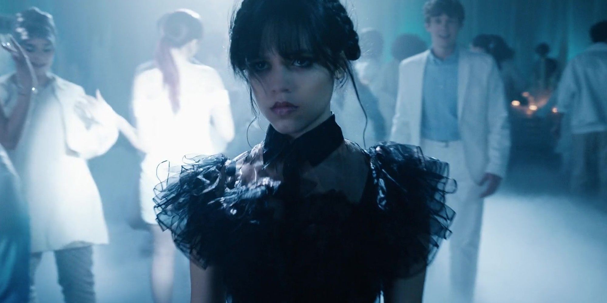 Jenna Ortega Returns as Wednesday Addams in New Video with Thing ...