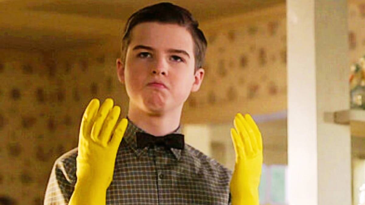 Sheldon Tries To Deliver Mandy’s Baby In New Young Sheldon Season 6 Clip
